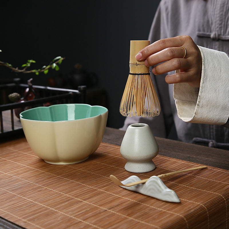 Petal Matcha Bowl Tea Eggbeater Set